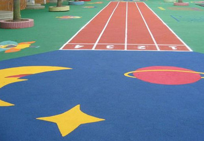 幼兒園室外塑膠地面施工注意事項和塑膠場地做法是什么？